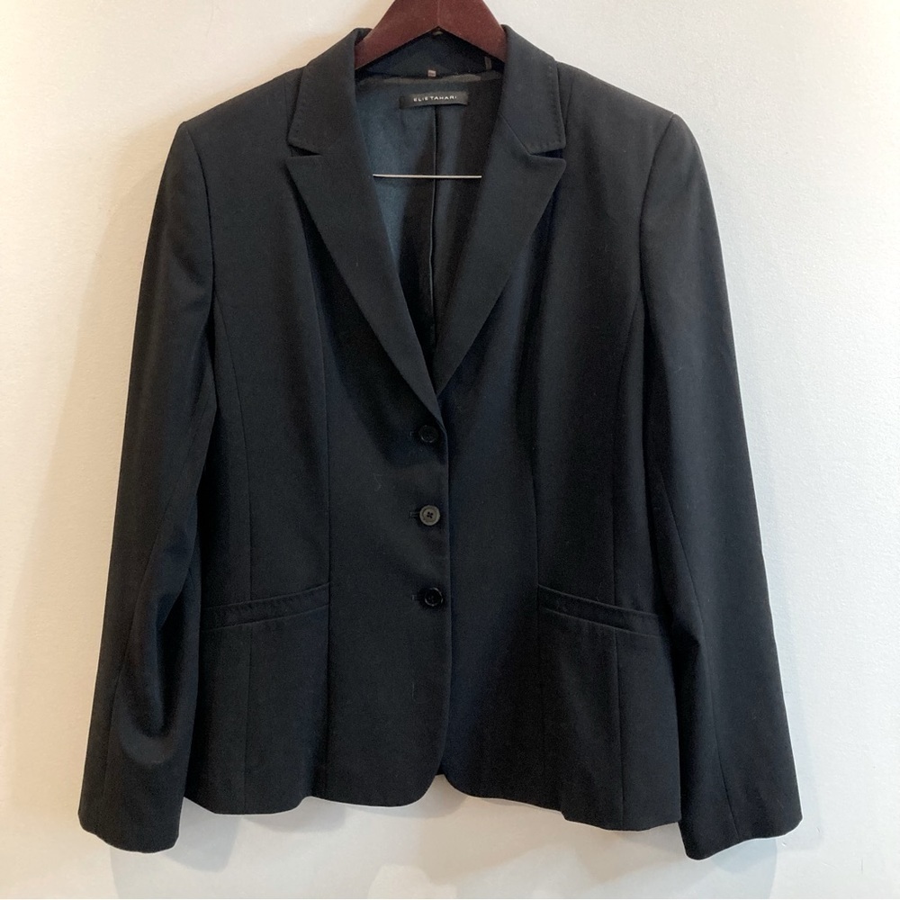 ELIE TAHARI Sz 12 Classic Black Blazer Career Button Closure and Pockets…